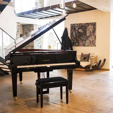 Chasa Sentima Σαλέ *