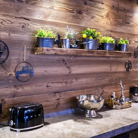 Chasa Sentima Alpstuga *