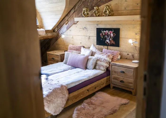 Chasa Sentima Зент