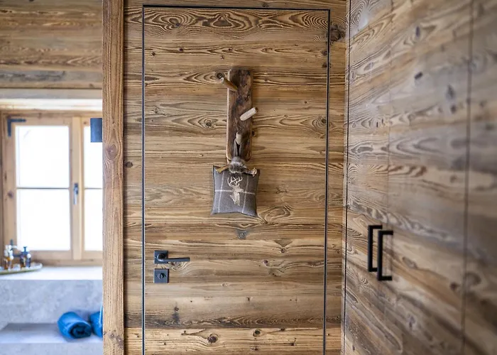 Chalet Chasa Sentima *